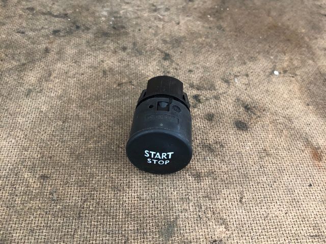 bontott RENAULT CLIO IV Start / Stop Indító Gomb