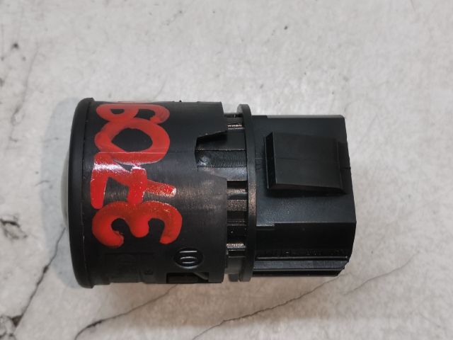 bontott RENAULT CLIO IV Start / Stop Indító Gomb