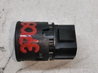 bontott RENAULT CLIO IV Start / Stop Indító Gomb