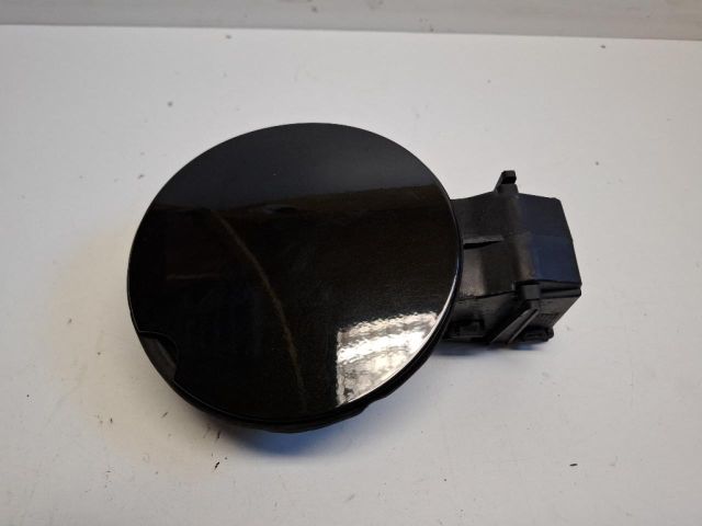 bontott RENAULT CLIO IV Tankajtó