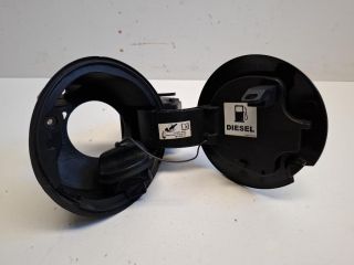 bontott RENAULT CLIO IV Tankajtó