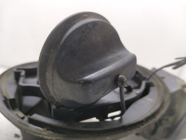 bontott RENAULT CLIO IV Tankajtó