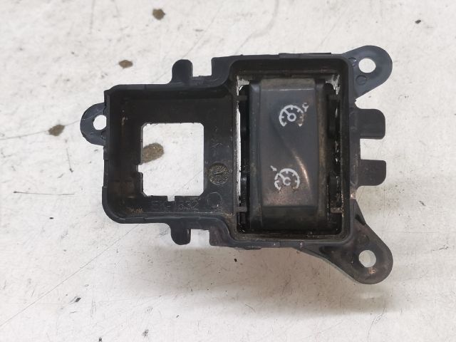 bontott RENAULT CLIO IV Tempomat Kar (Magában)