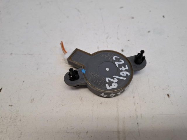 bontott RENAULT CLIO IV Tolatóradar Hangszóró