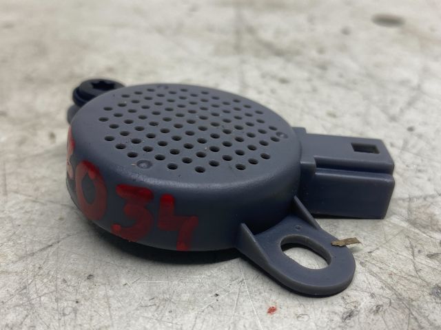 bontott RENAULT CLIO IV Tolatóradar Hangszóró