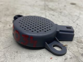 bontott RENAULT CLIO IV Tolatóradar Hangszóró