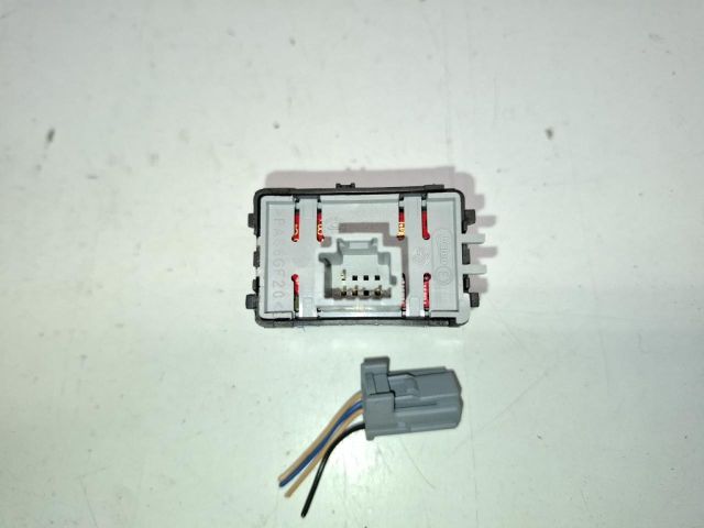 bontott RENAULT CLIO IV Tolatóradar Kapcsoló