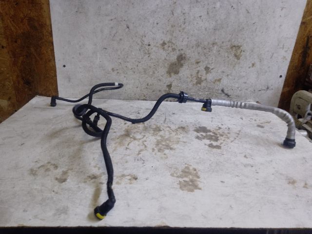 bontott RENAULT CLIO IV Üzemanyagcső