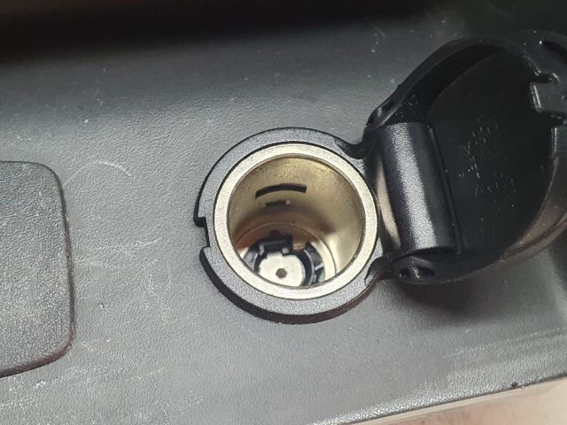 bontott RENAULT CLIO IV Váltókar Keret