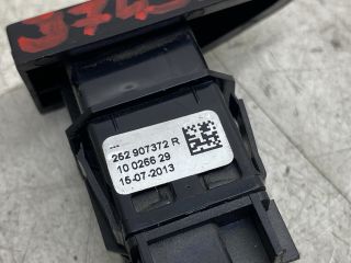 bontott RENAULT CLIO IV Vészvillogó Kapcsoló