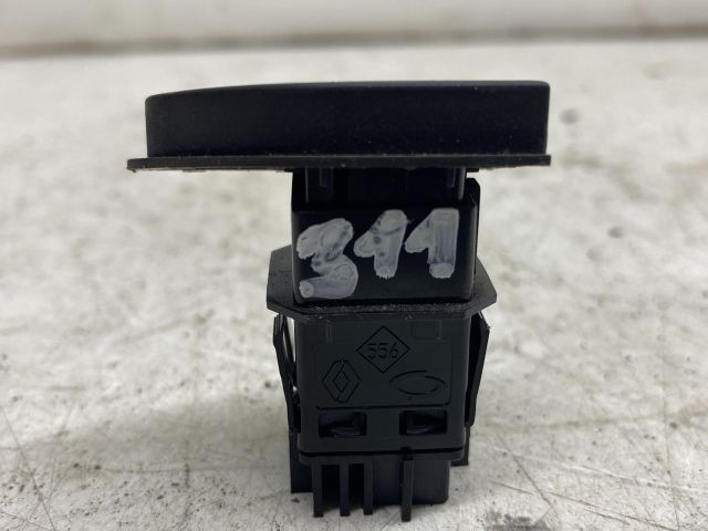 bontott RENAULT CLIO IV Vészvillogó Kapcsoló