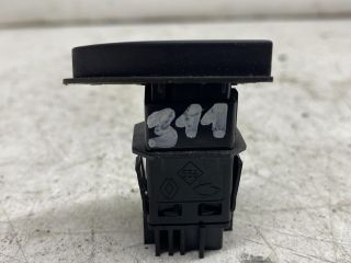 bontott RENAULT CLIO IV Vészvillogó Kapcsoló