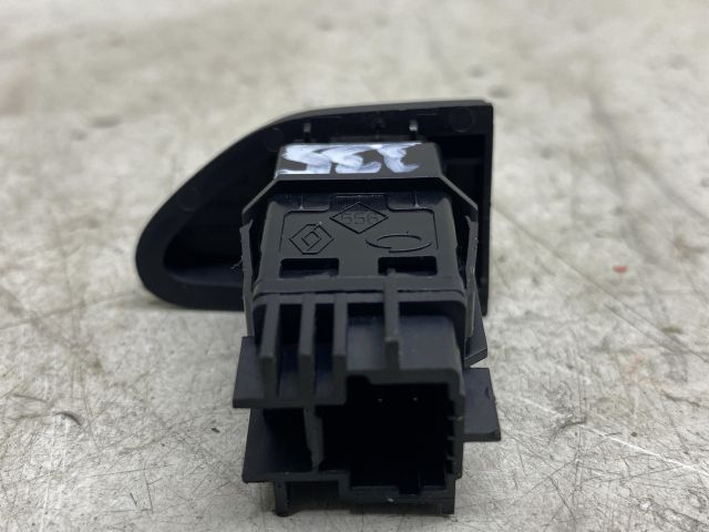 bontott RENAULT CLIO IV Vészvillogó Kapcsoló