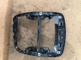 bontott RENAULT CLIO IV Vészvillogó Kapcsoló