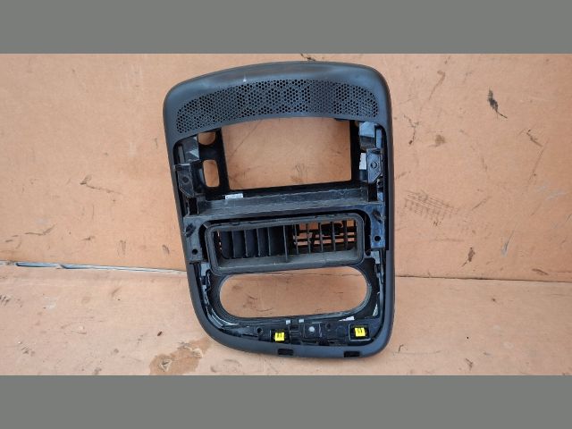 bontott RENAULT CLIO IV Vészvillogó Kapcsoló