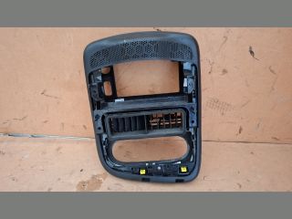 bontott RENAULT CLIO IV Vészvillogó Kapcsoló