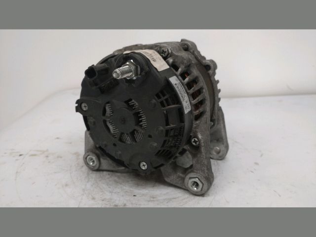 bontott RENAULT CLIO V Generátor