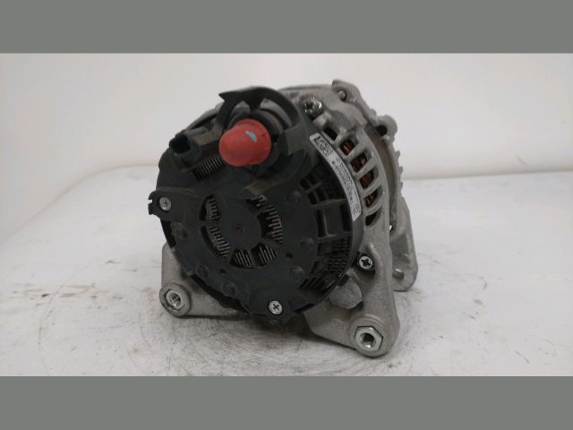 bontott RENAULT CLIO V Generátor