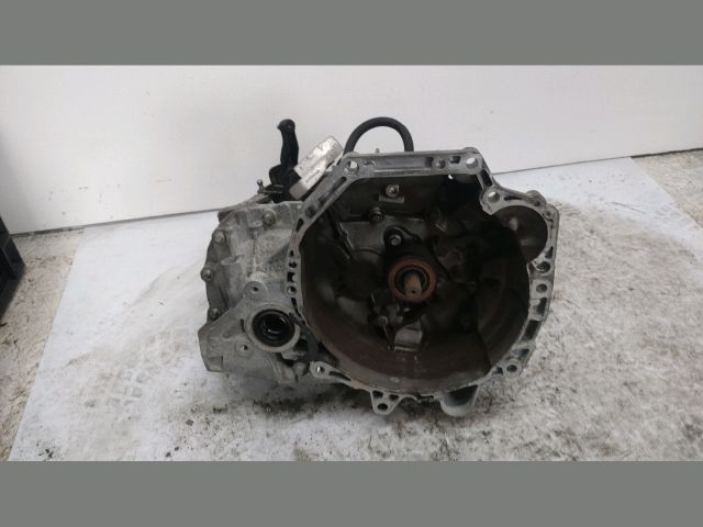 bontott RENAULT CLIO V Váltó (Mechanikus)