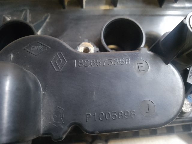 bontott RENAULT CLIO V Szelepfedél