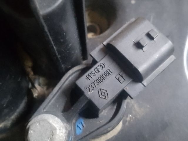 bontott RENAULT CLIO V Szelepfedél