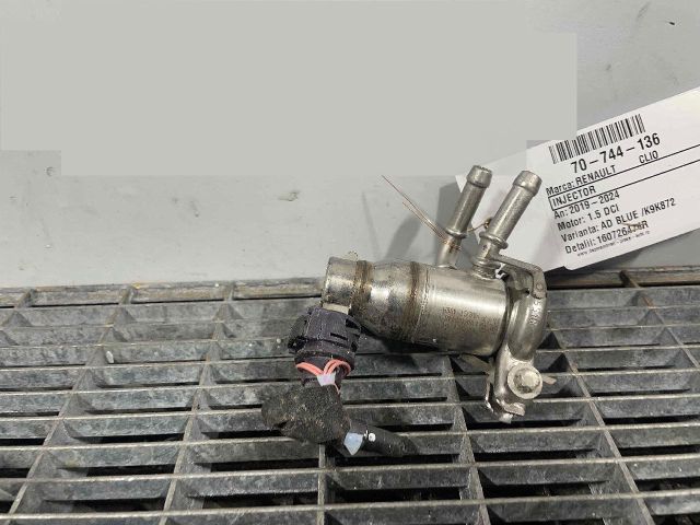 bontott RENAULT CLIO V AdBlue Befecskendező Egység