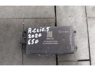 bontott RENAULT CLIO V Antenna Erősítő