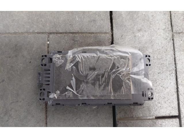 bontott RENAULT CLIO V Antenna Erősítő