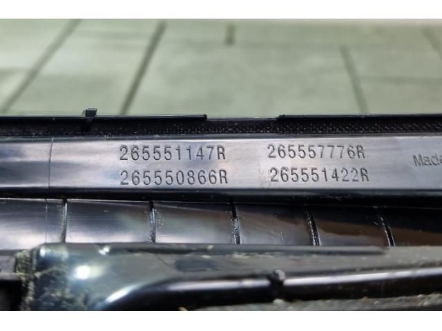 bontott RENAULT CLIO V Bal Belső Hátsó Lámpa