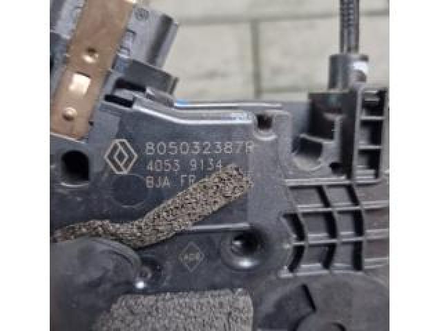 bontott RENAULT CLIO V Bal első Ajtózár