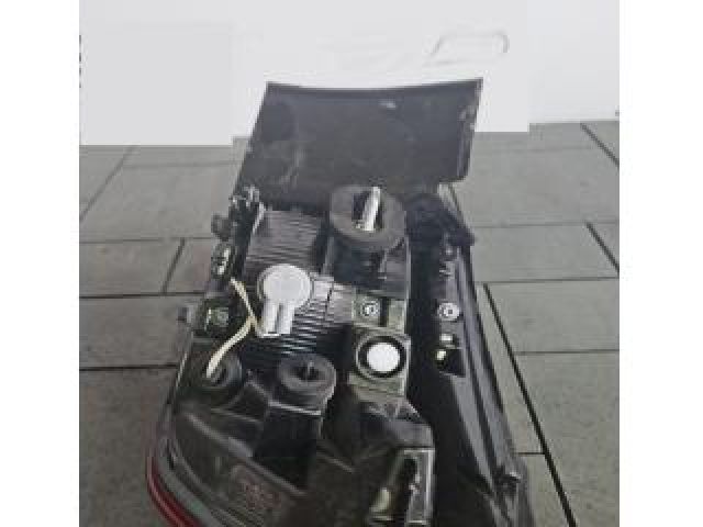 bontott RENAULT CLIO V Bal Külső Hátsó Lámpa