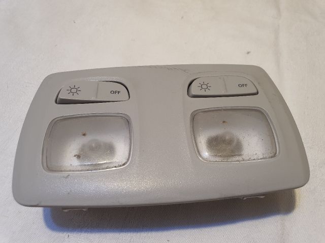 bontott RENAULT CLIO V Beltér Világítás Első