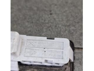 bontott RENAULT CLIO V Csomagtérajtó Kilincs