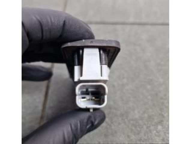 bontott RENAULT CLIO V Csomagtérajtó Kilincs