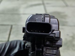 bontott RENAULT CLIO V Csomagtérajtó Zárszerkezet