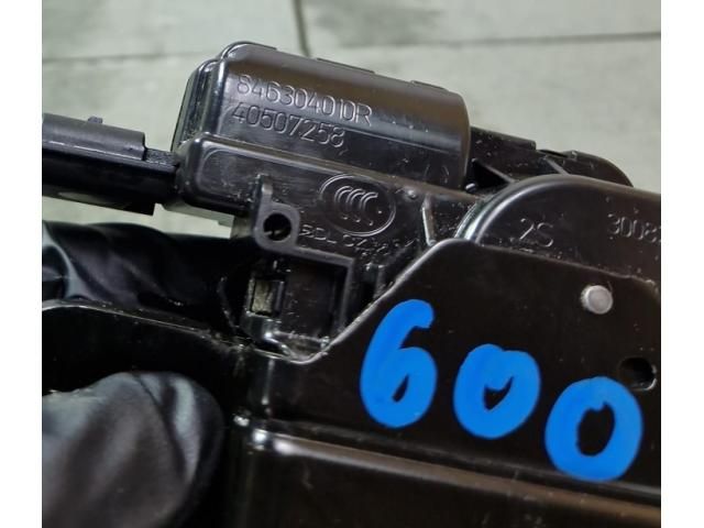 bontott RENAULT CLIO V Csomagtérajtó Zárszerkezet