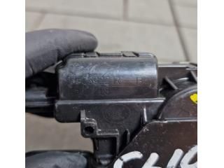 bontott RENAULT CLIO V Csomagtérajtó Zárszerkezet