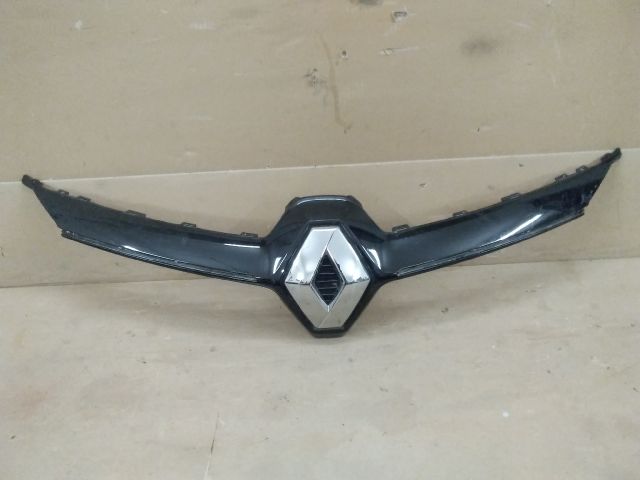 bontott RENAULT CLIO V Hűtőrács