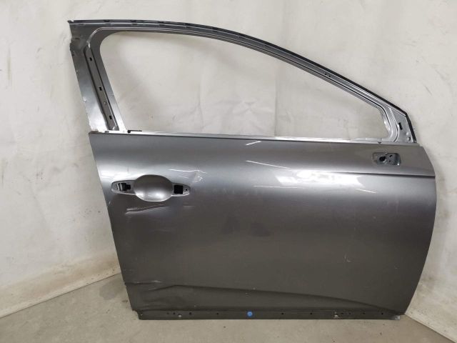 bontott RENAULT CLIO V Jobb első Ajtó (Üres lemez)