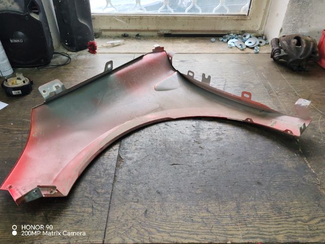 bontott RENAULT CLIO V Jobb első Sárvédő