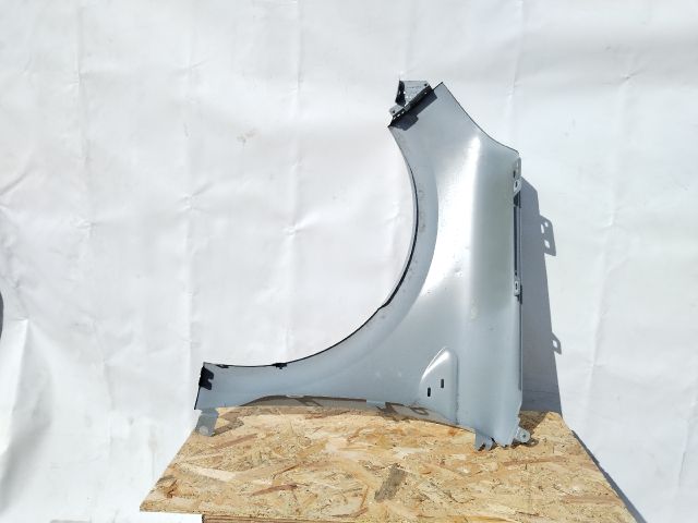 bontott RENAULT CLIO V Jobb első Sárvédő