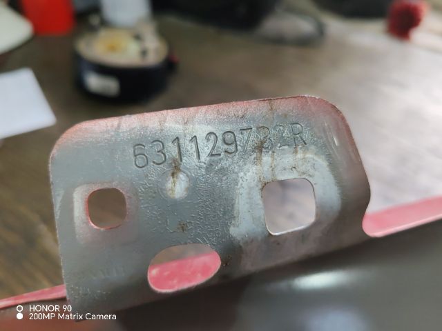 bontott RENAULT CLIO V Jobb első Sárvédő