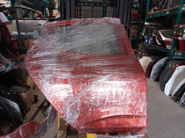 bontott RENAULT CLIO V Jobb hátsó Ajtó (Üres lemez)