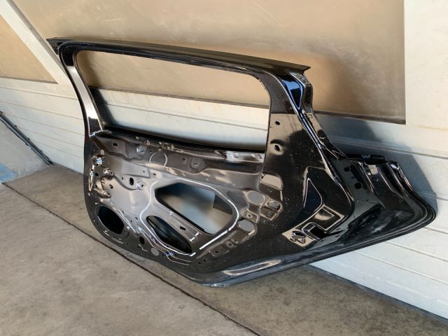 bontott RENAULT CLIO V Jobb hátsó Ajtó (Üres lemez)