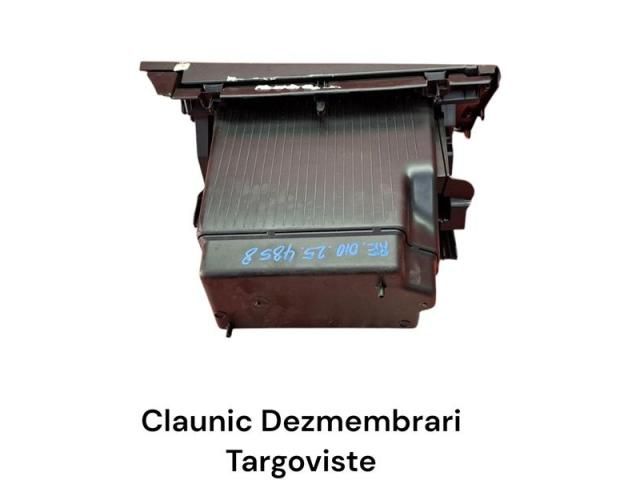 bontott RENAULT CLIO V Kesztyűtartó