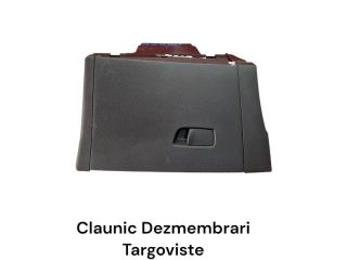 bontott RENAULT CLIO V Kesztyűtartó