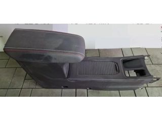 bontott RENAULT CLIO V Könyöklő