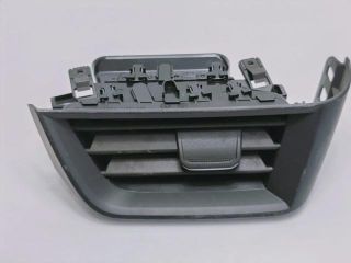 bontott RENAULT CLIO V Középső Szellőző