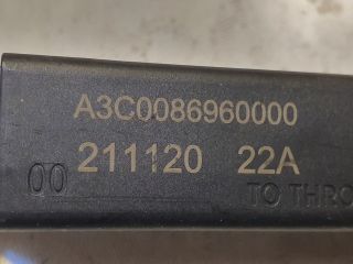 bontott RENAULT CLIO V Kulcs Nélküli Nyitás Jeladó