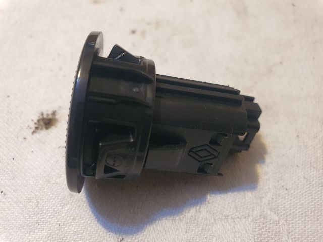 bontott RENAULT CLIO V Start / Stop Indító Gomb